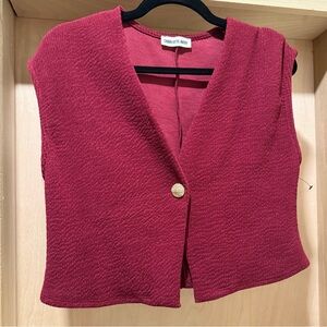 Charlotte Avery Red Sleeveless Cropped Cardigan With Gold Button Size S/M